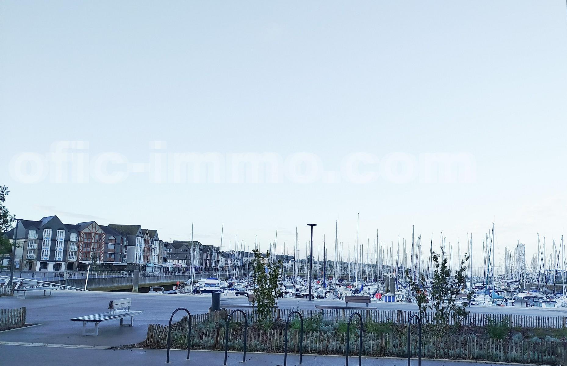 Boutique  ARZON